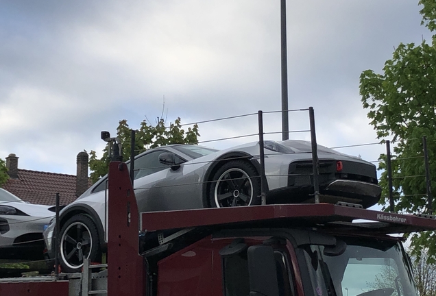 Porsche 992 Dakar