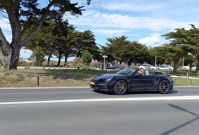 Porsche 992 Turbo S Cabriolet