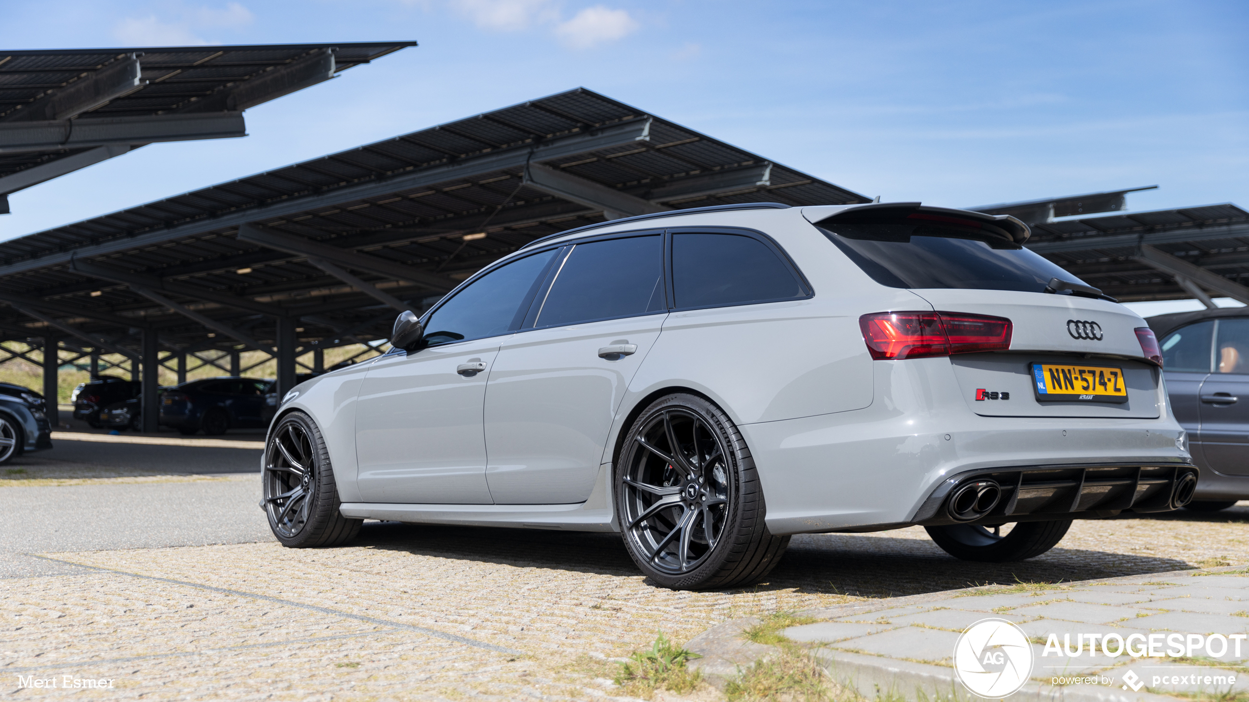 Audi RS6 Avant C7 2015