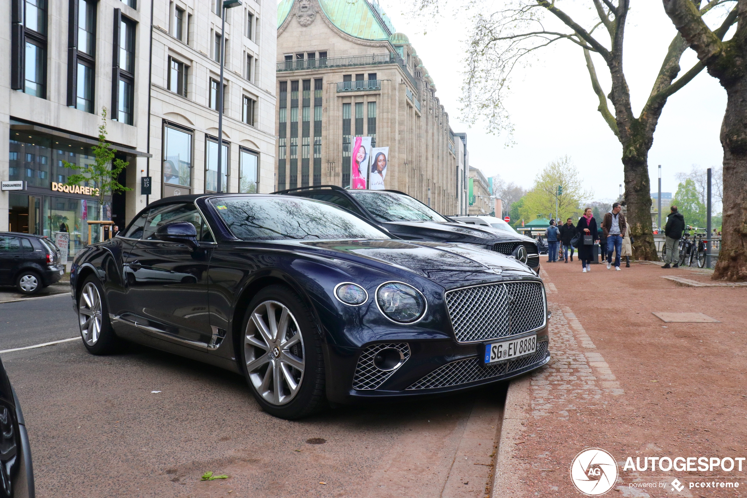 Bentley Continental GTC 2019