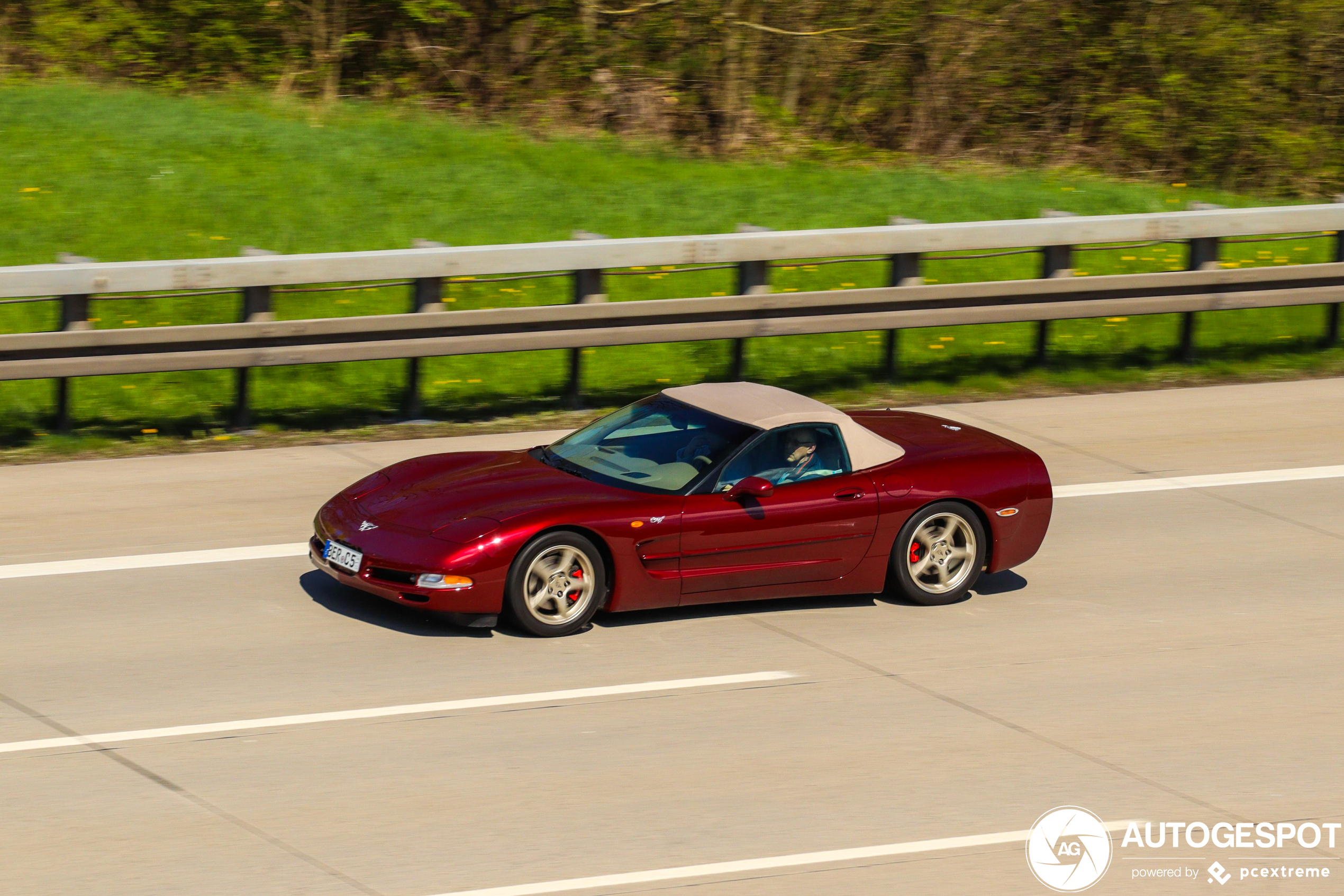 Chevrolet Corvette C5 Convertible 50th Anniversary