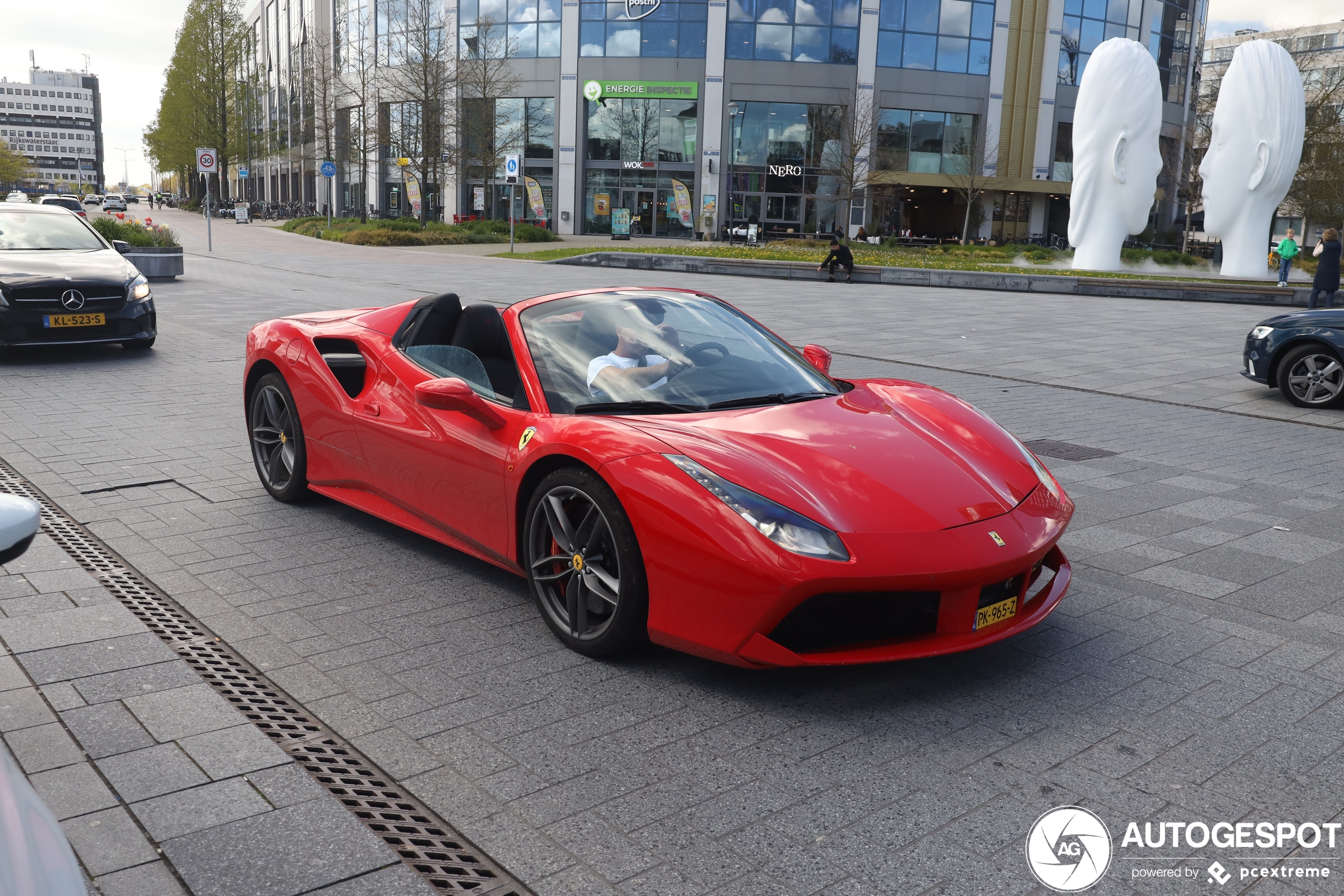 Ferrari 488 Spider