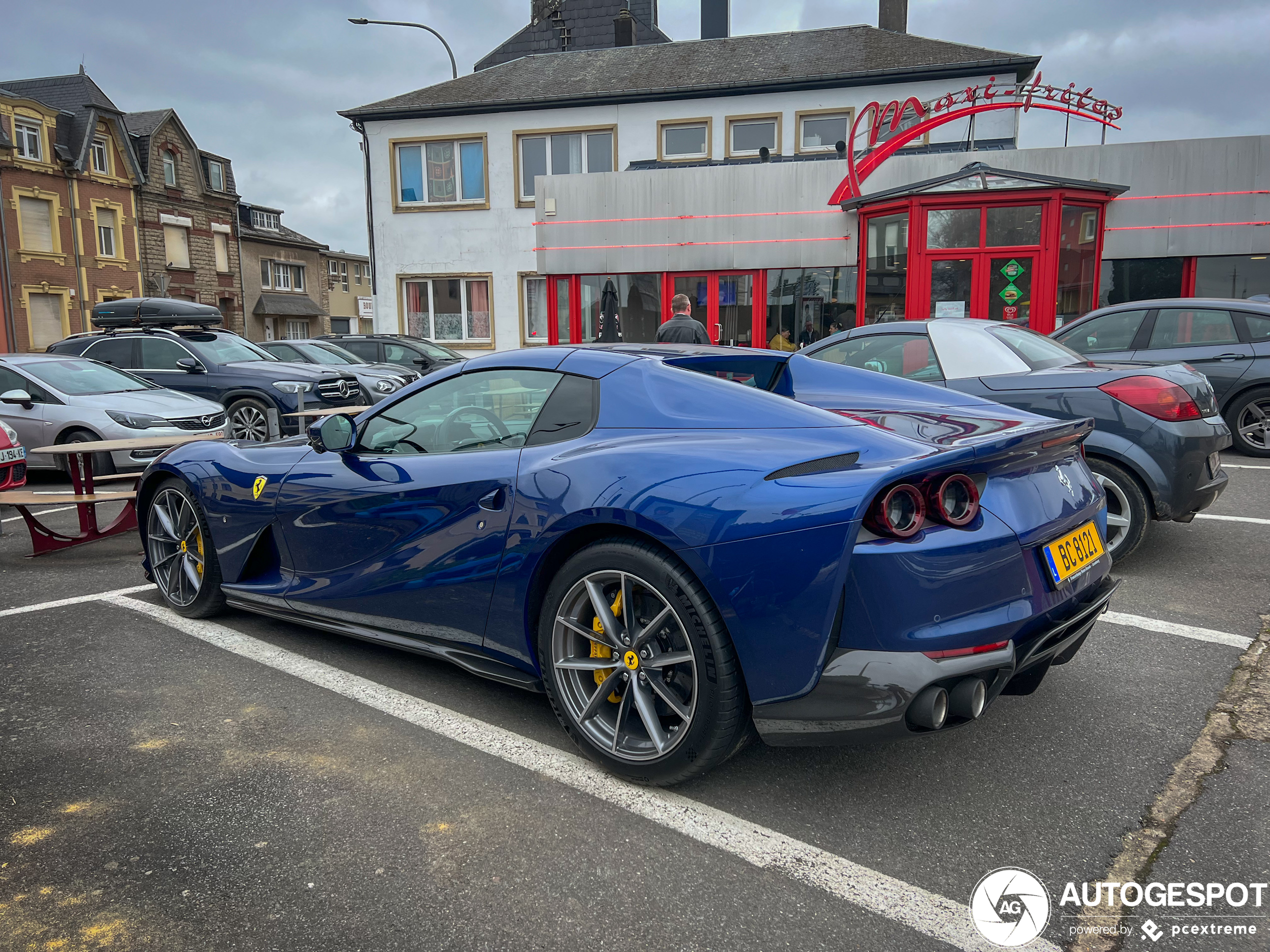 Ferrari 812 GTS