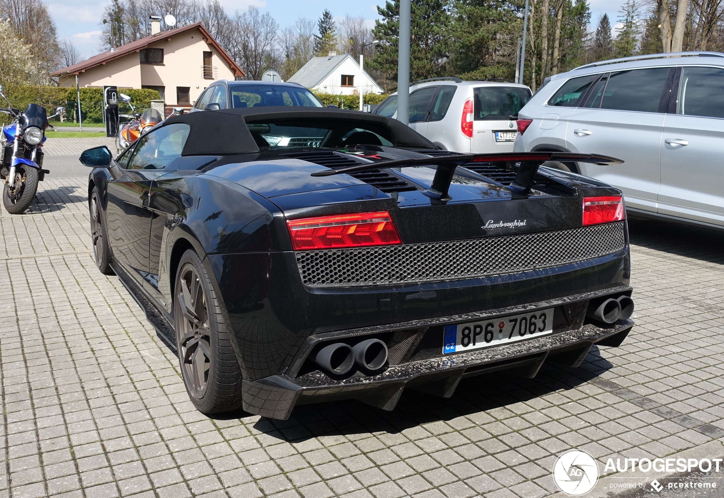 Lamborghini Gallardo LP570-4 Spyder Performante