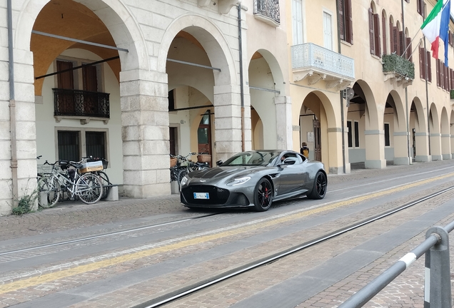 Aston Martin DBS Superleggera