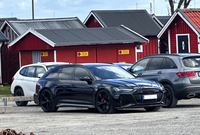 Audi RS6 Avant C8