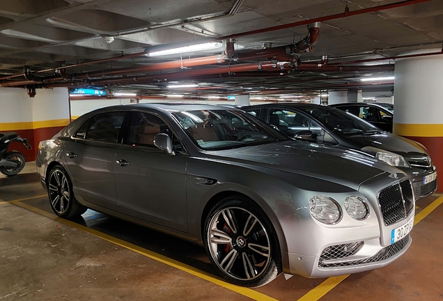 Bentley Flying Spur V8 S