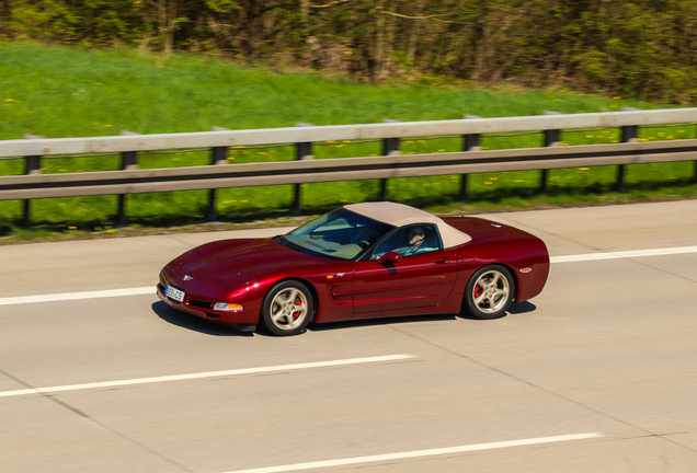 Chevrolet Corvette C5 Convertible 50th Anniversary