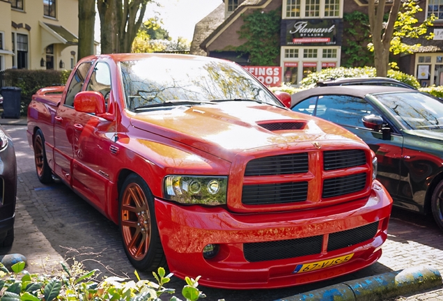 Dodge RAM SRT-10 Quad-Cab