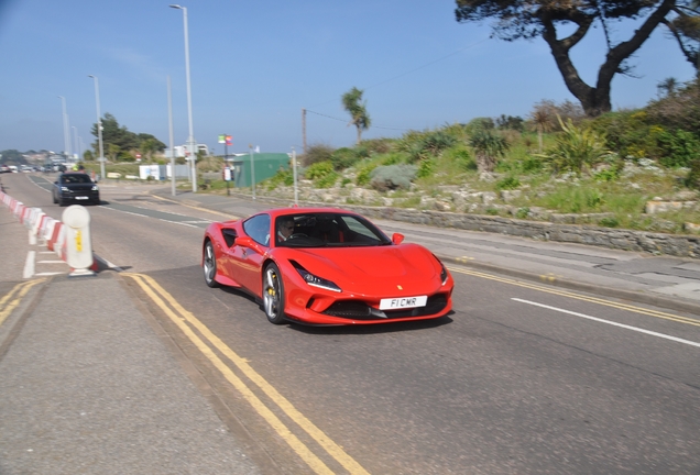 Ferrari F8 Tributo