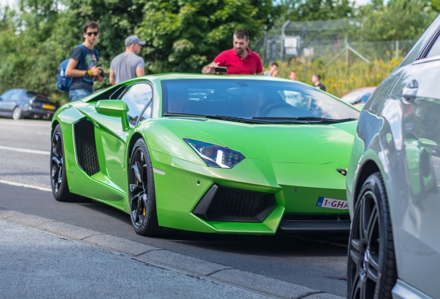 Lamborghini Aventador LP700-4