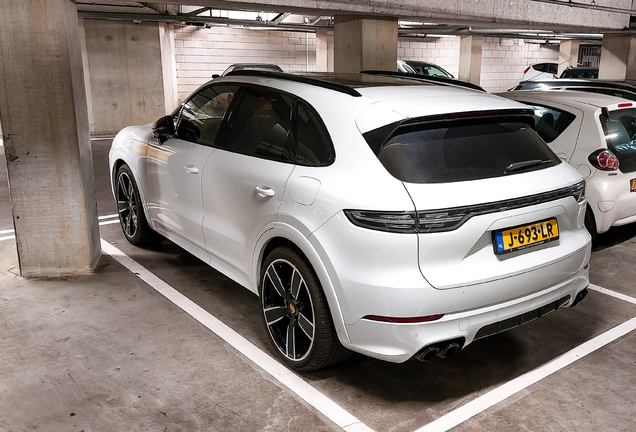 Porsche Cayenne Turbo S E-Hybrid