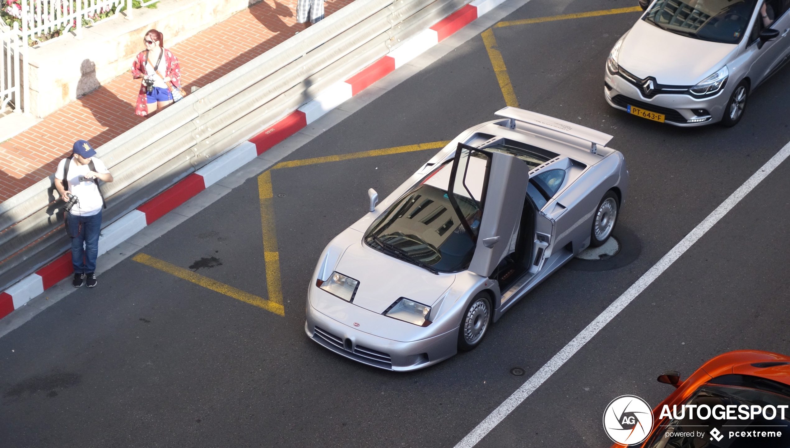 Bugatti EB110 GT