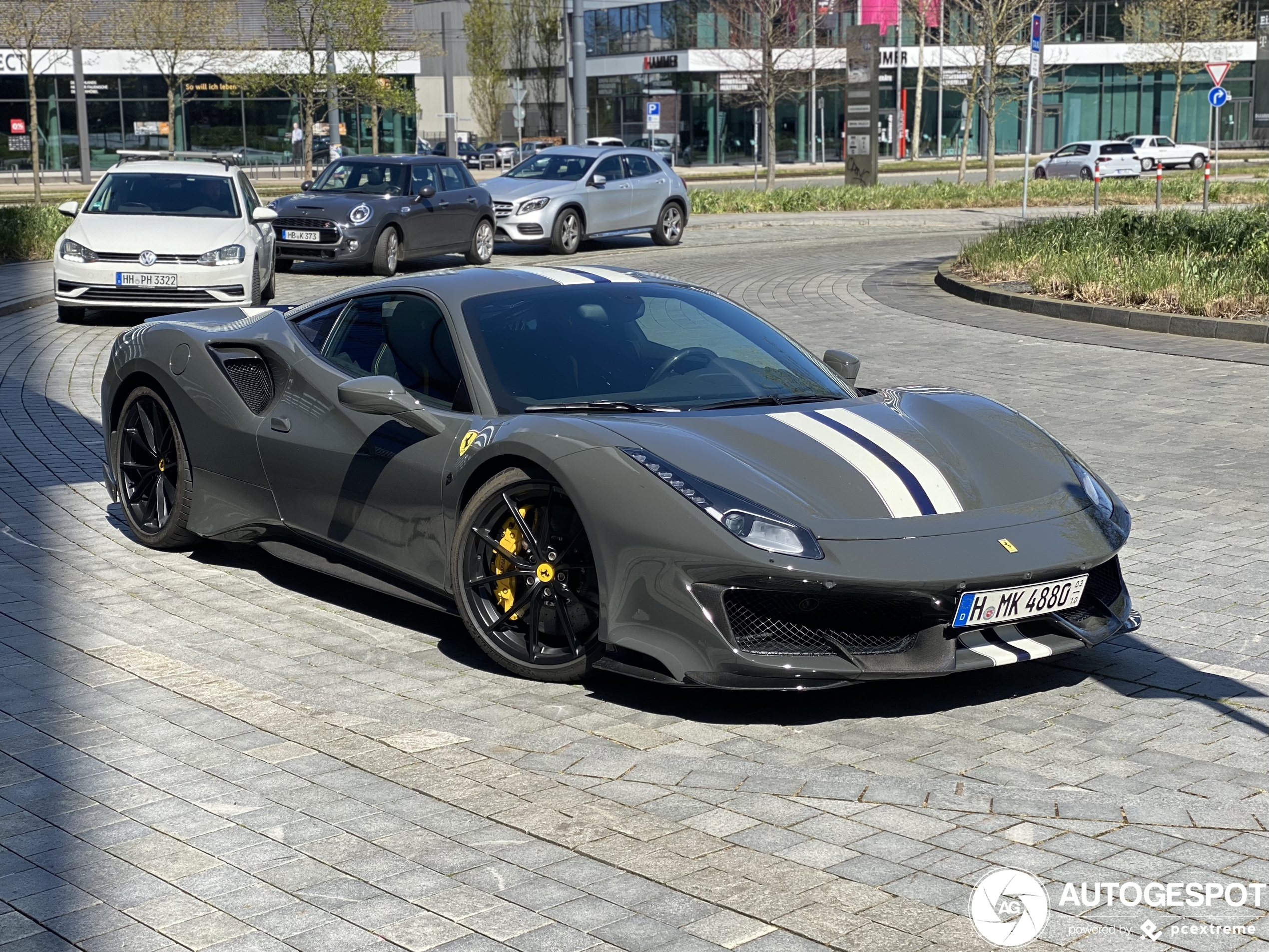 Ferrari 488 Pista