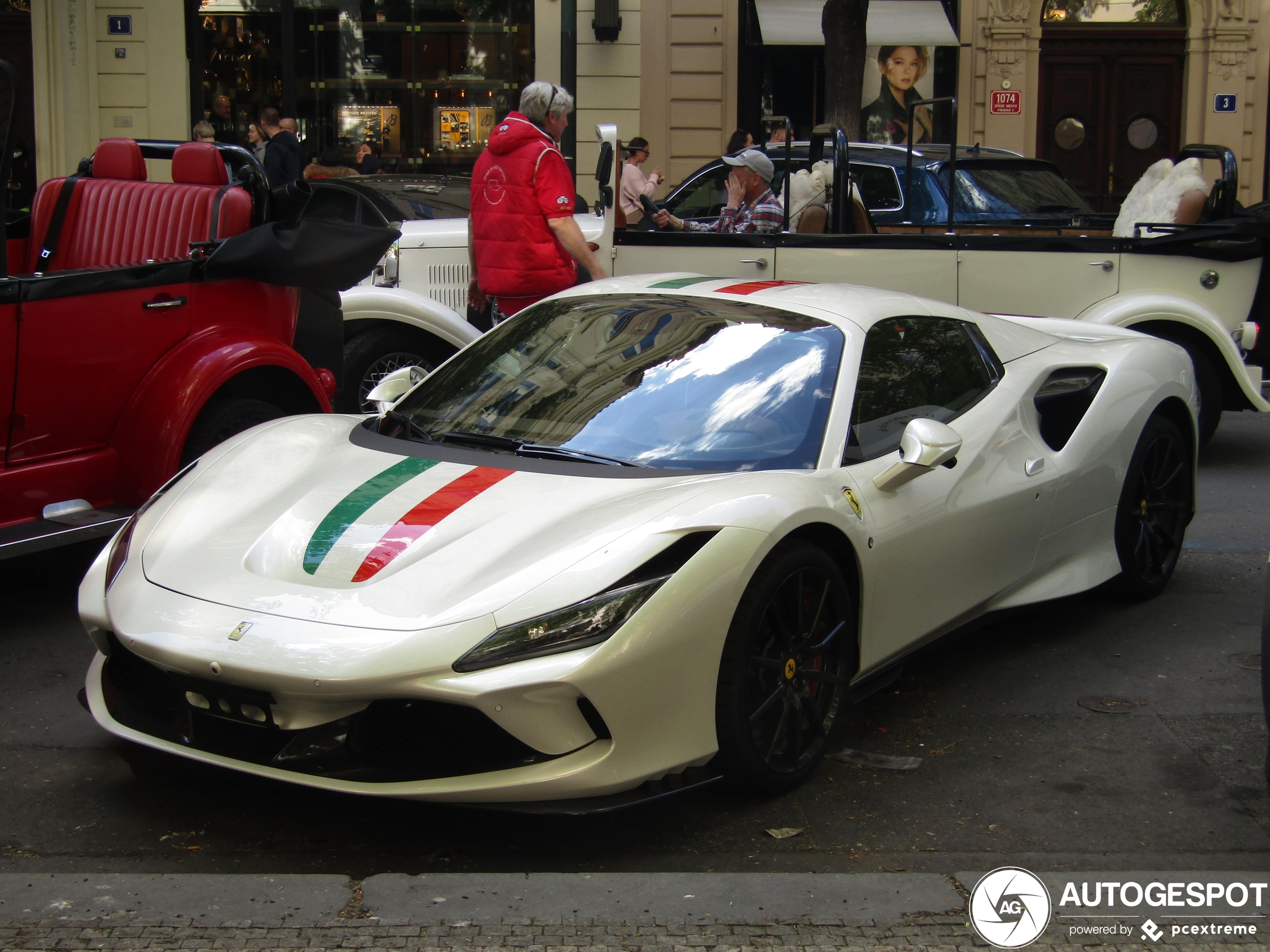 Ferrari F8 Spider