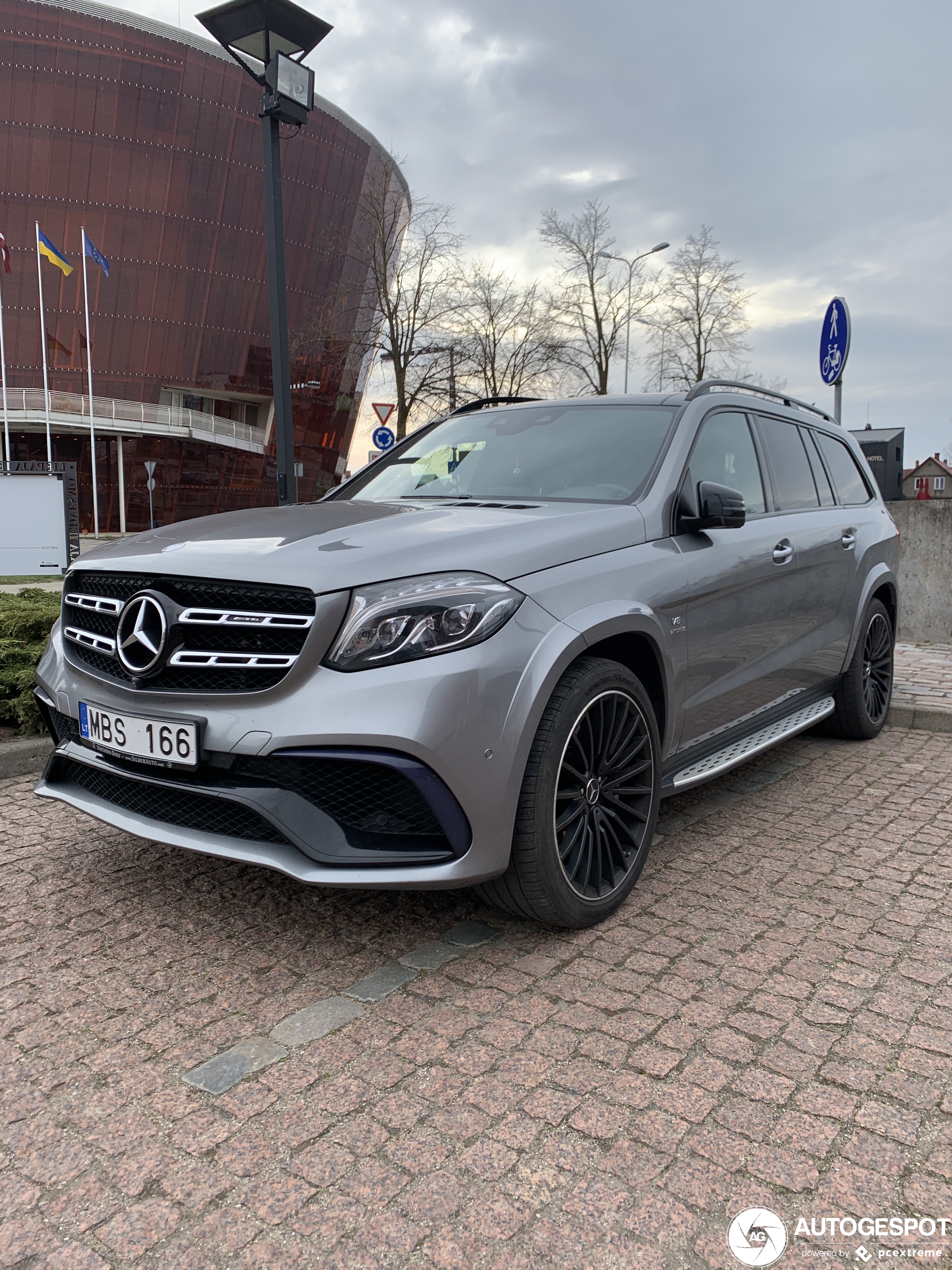 Mercedes-AMG GLS 63 X166