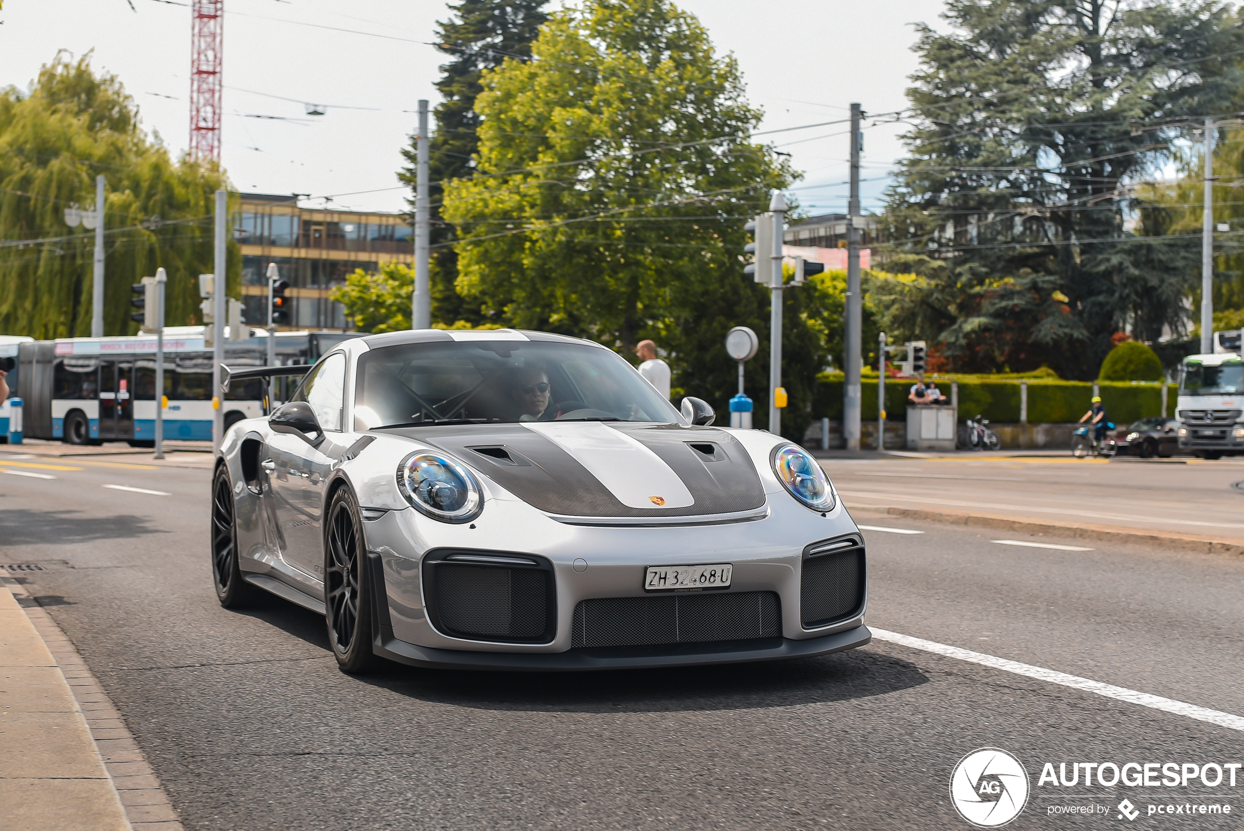 Porsche 991 GT2 RS Weissach Package