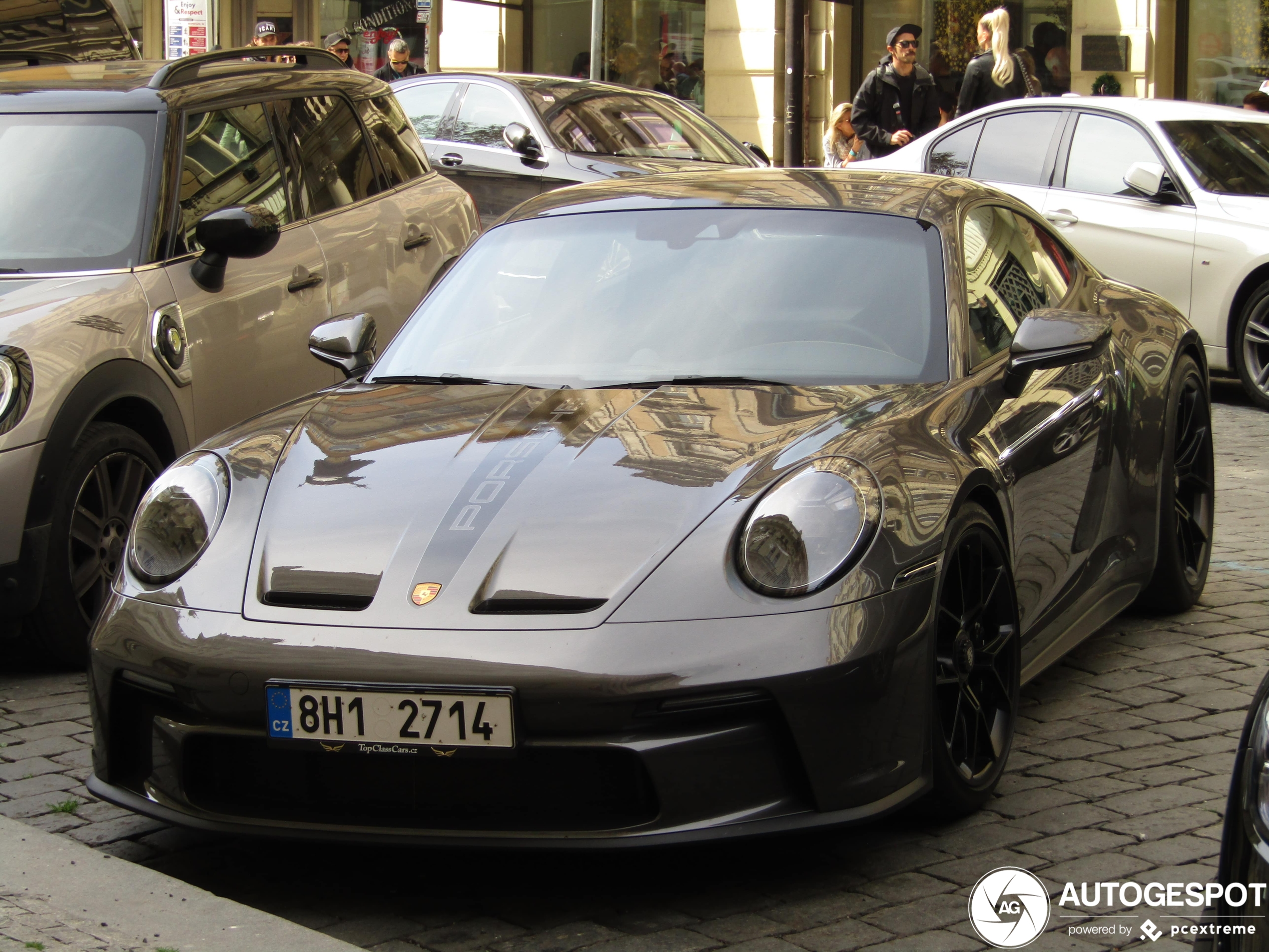 Porsche 992 GT3 Touring