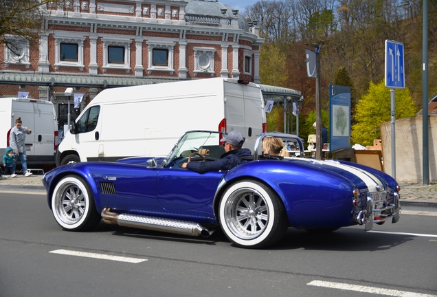 AC Cobra 427