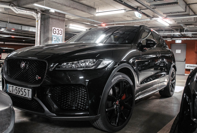 Jaguar F-PACE SVR