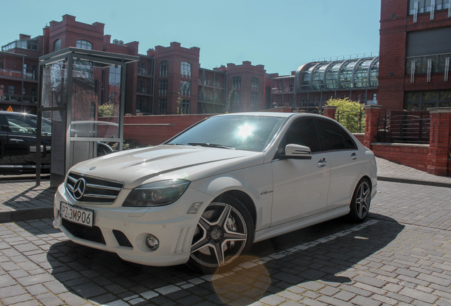 Mercedes-Benz C 63 AMG W204