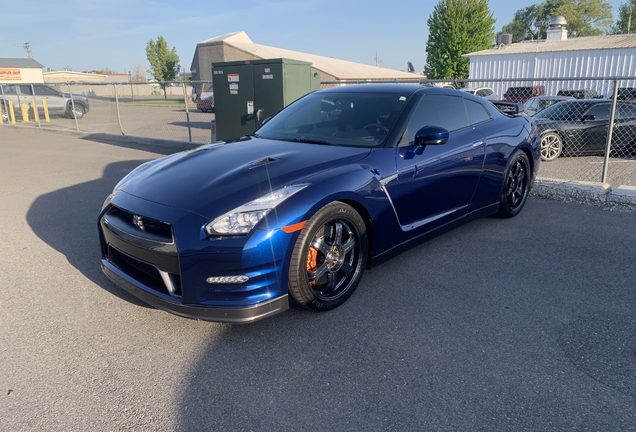 Nissan GT-R 2014