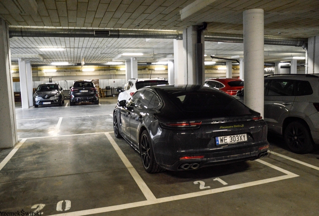 Porsche 971 Panamera Turbo S E-Hybrid