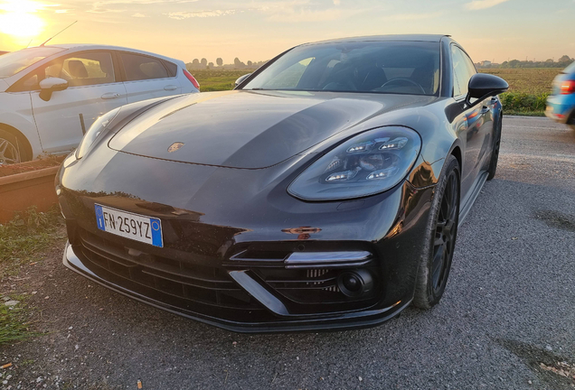 Porsche 971 Panamera Turbo Sport Turismo