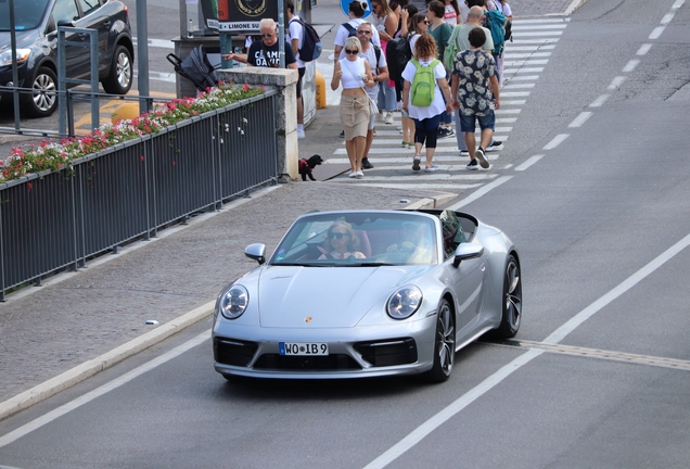 Porsche 992 Carrera 4S Cabriolet