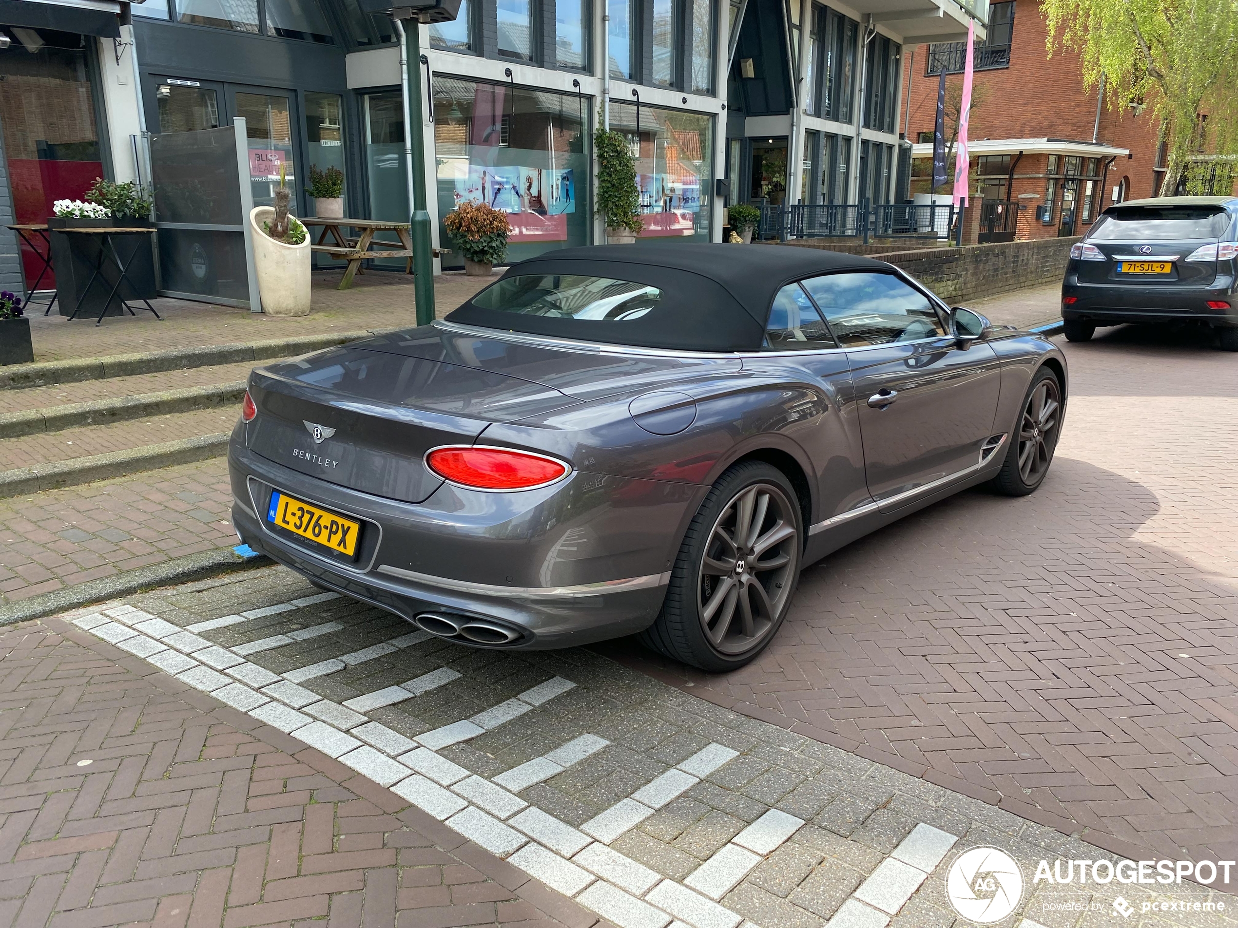 Bentley Continental GTC V8 2020