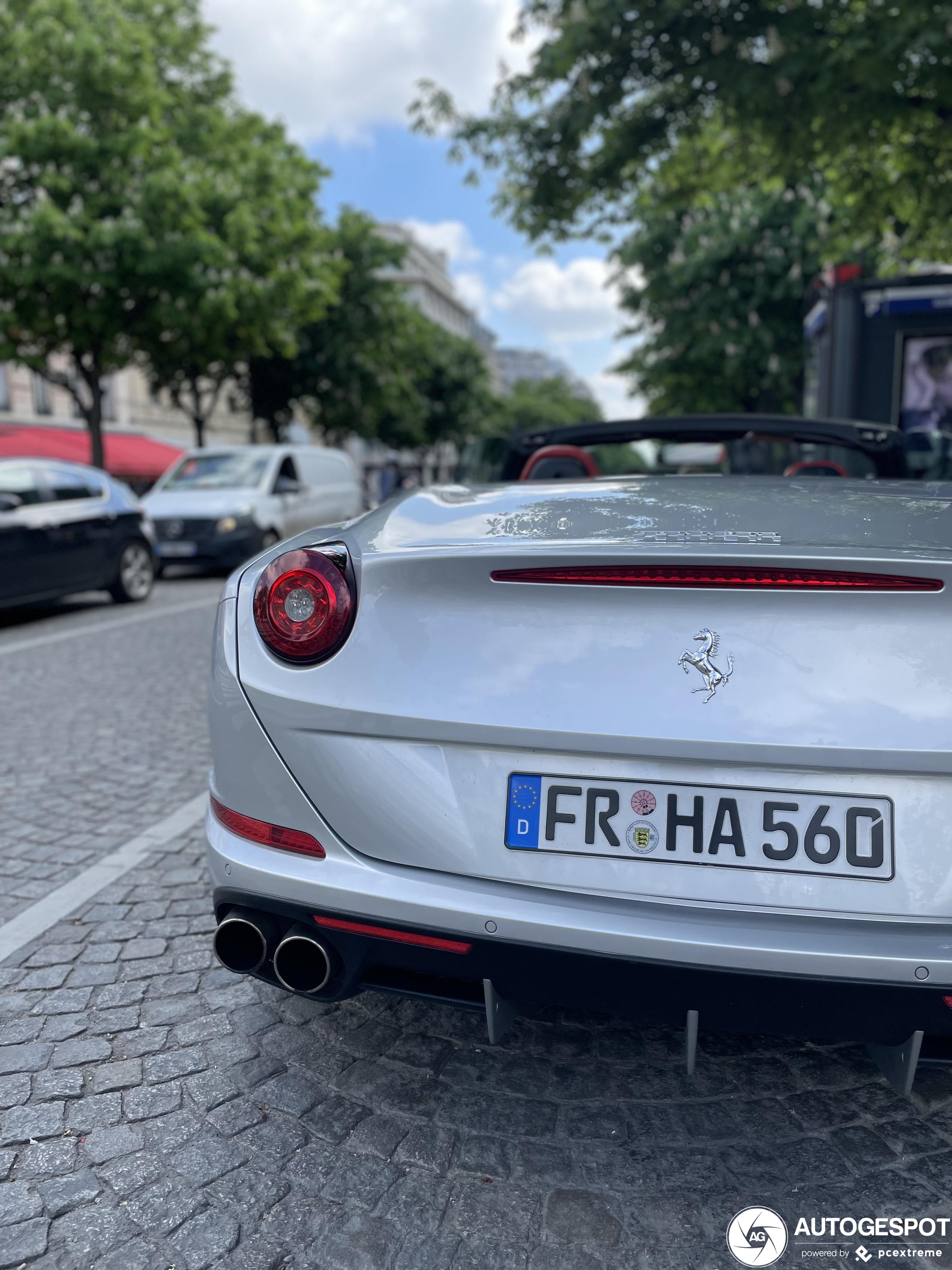 Ferrari California T