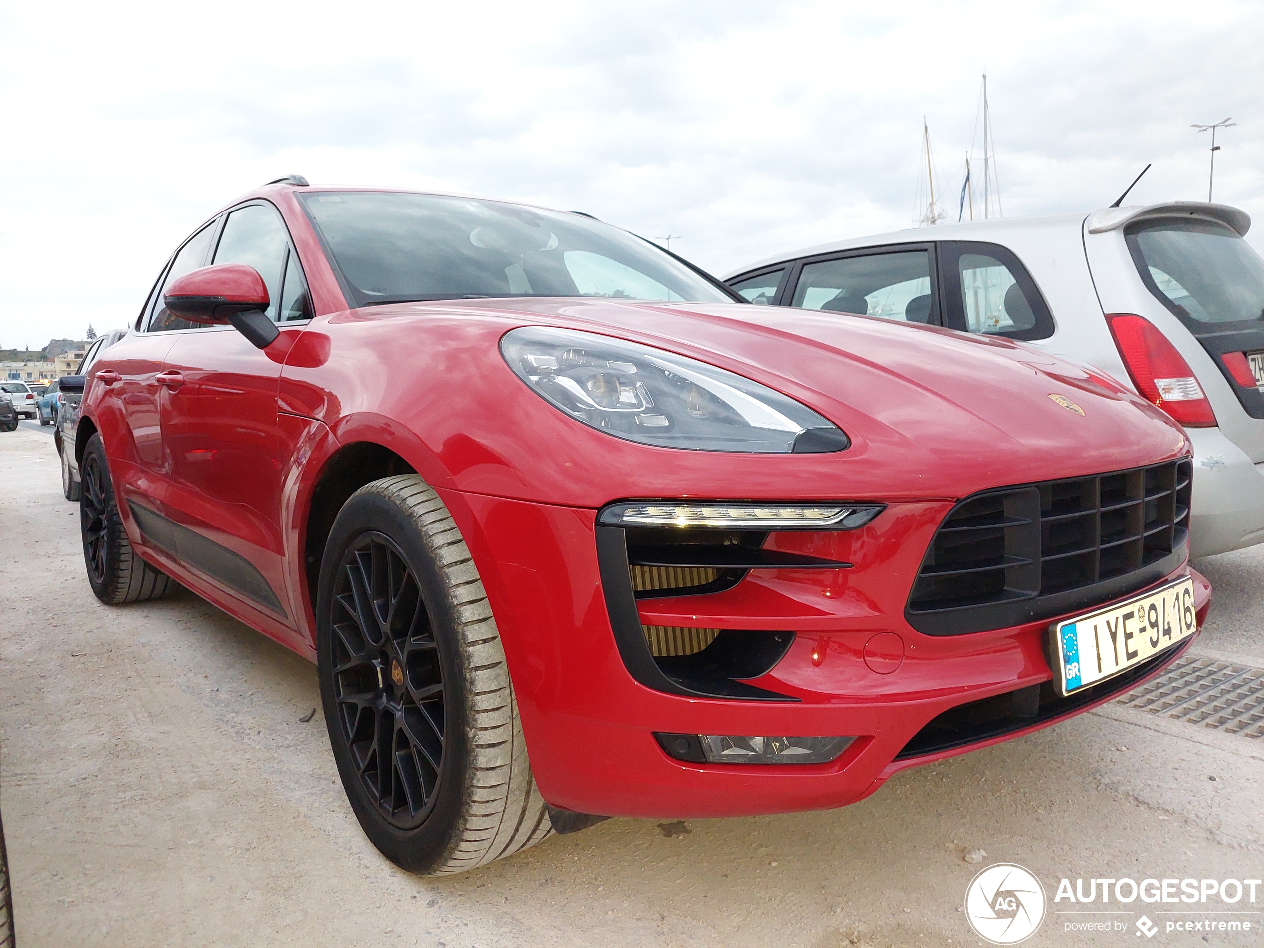 Porsche 95B Macan GTS