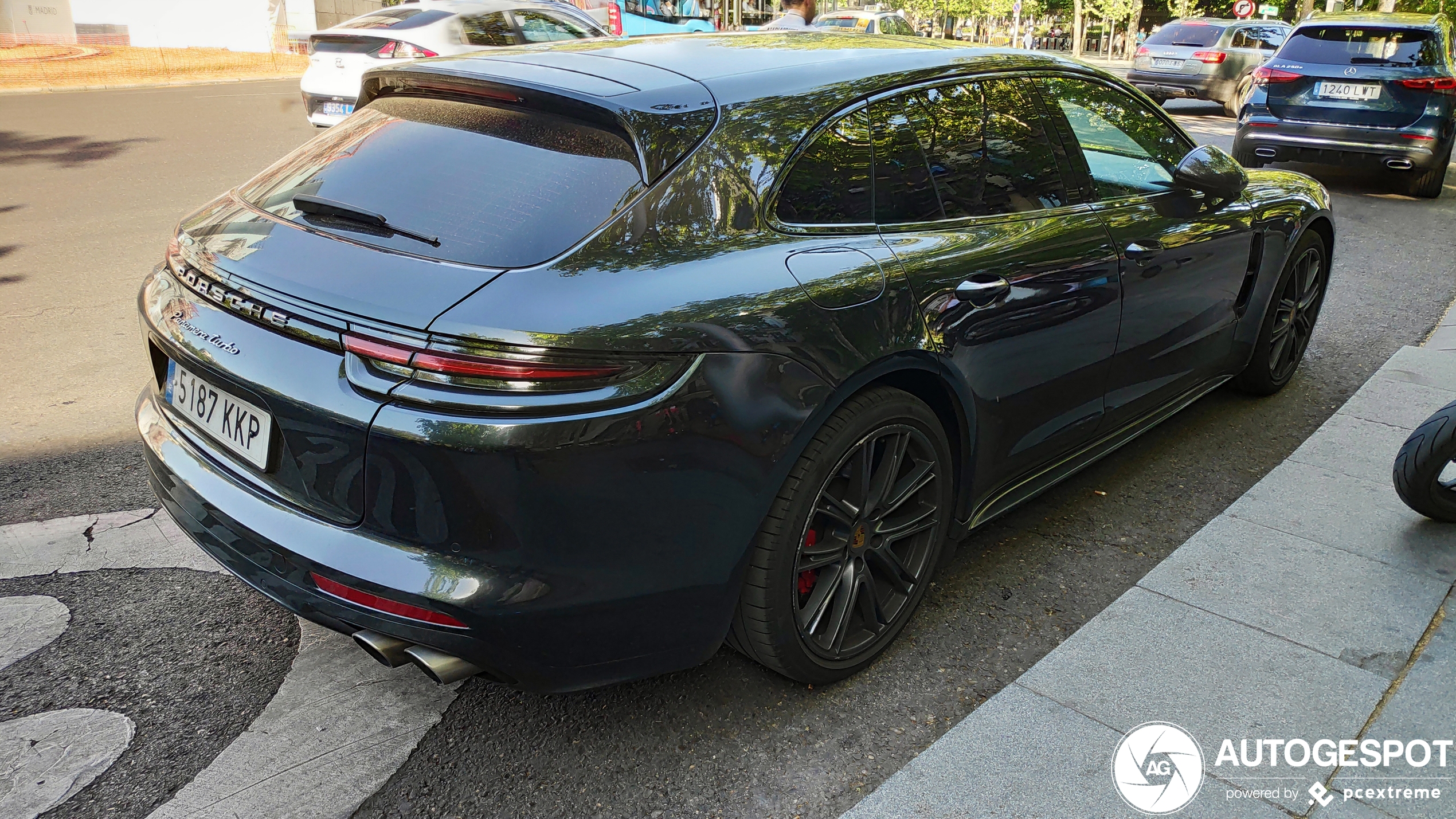 Porsche 971 Panamera Turbo Sport Turismo