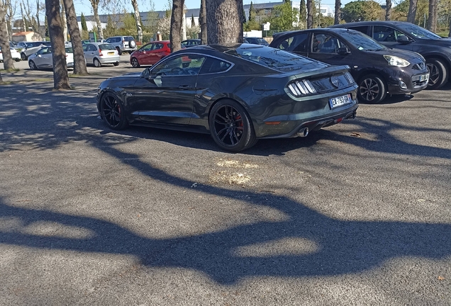 Ford Mustang GT 2015