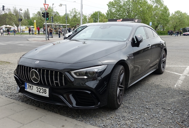 Mercedes-AMG GT 63 X290