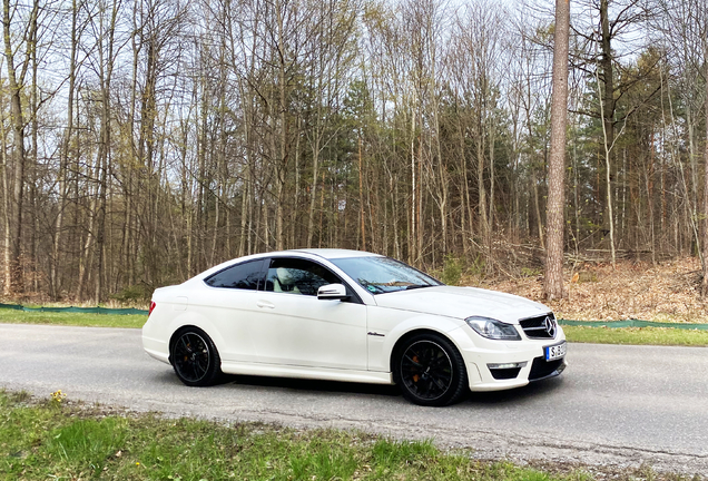 Mercedes-Benz C 63 AMG Coupé