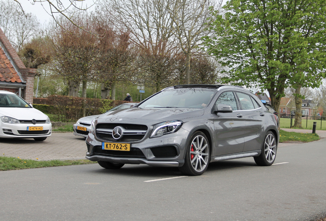 Mercedes-Benz GLA 45 AMG X156