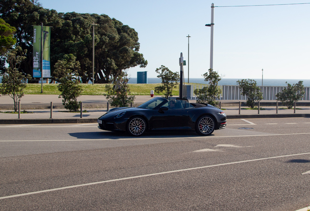 Porsche 992 Carrera S Cabriolet