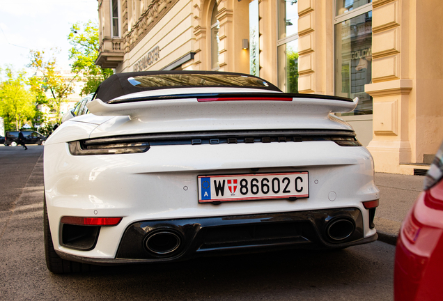 Porsche 992 Turbo S Cabriolet