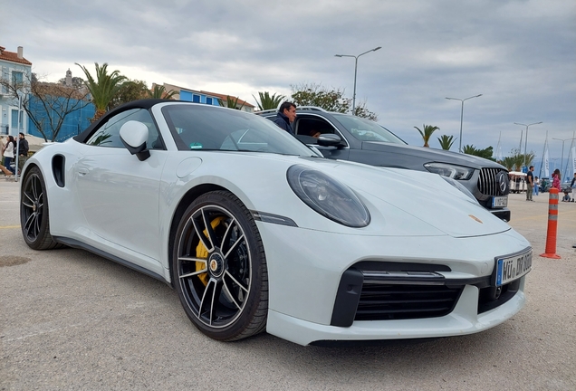 Porsche 992 Turbo S Cabriolet