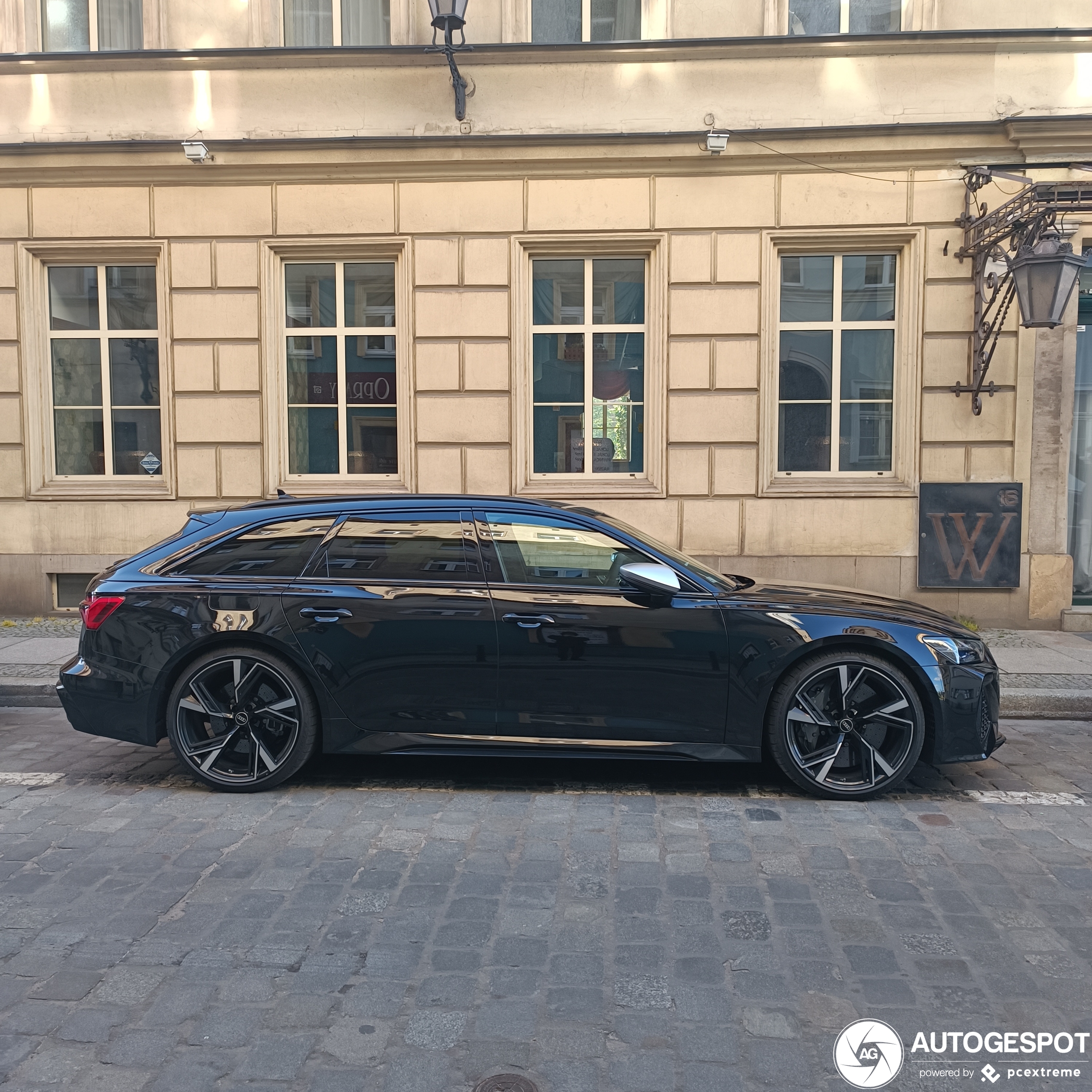 Audi RS6 Avant C8