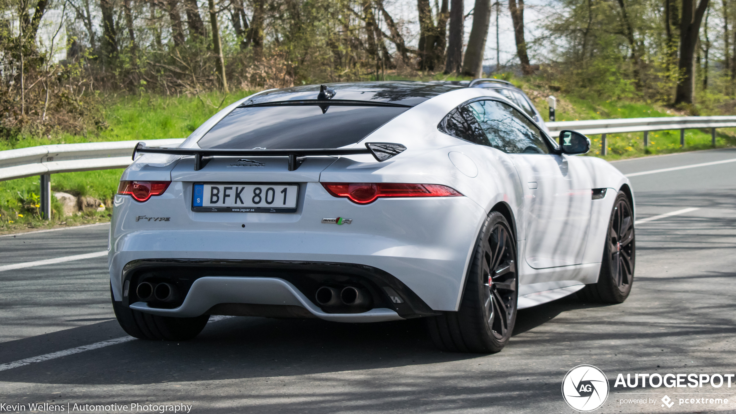 Jaguar F-TYPE R AWD Coupé