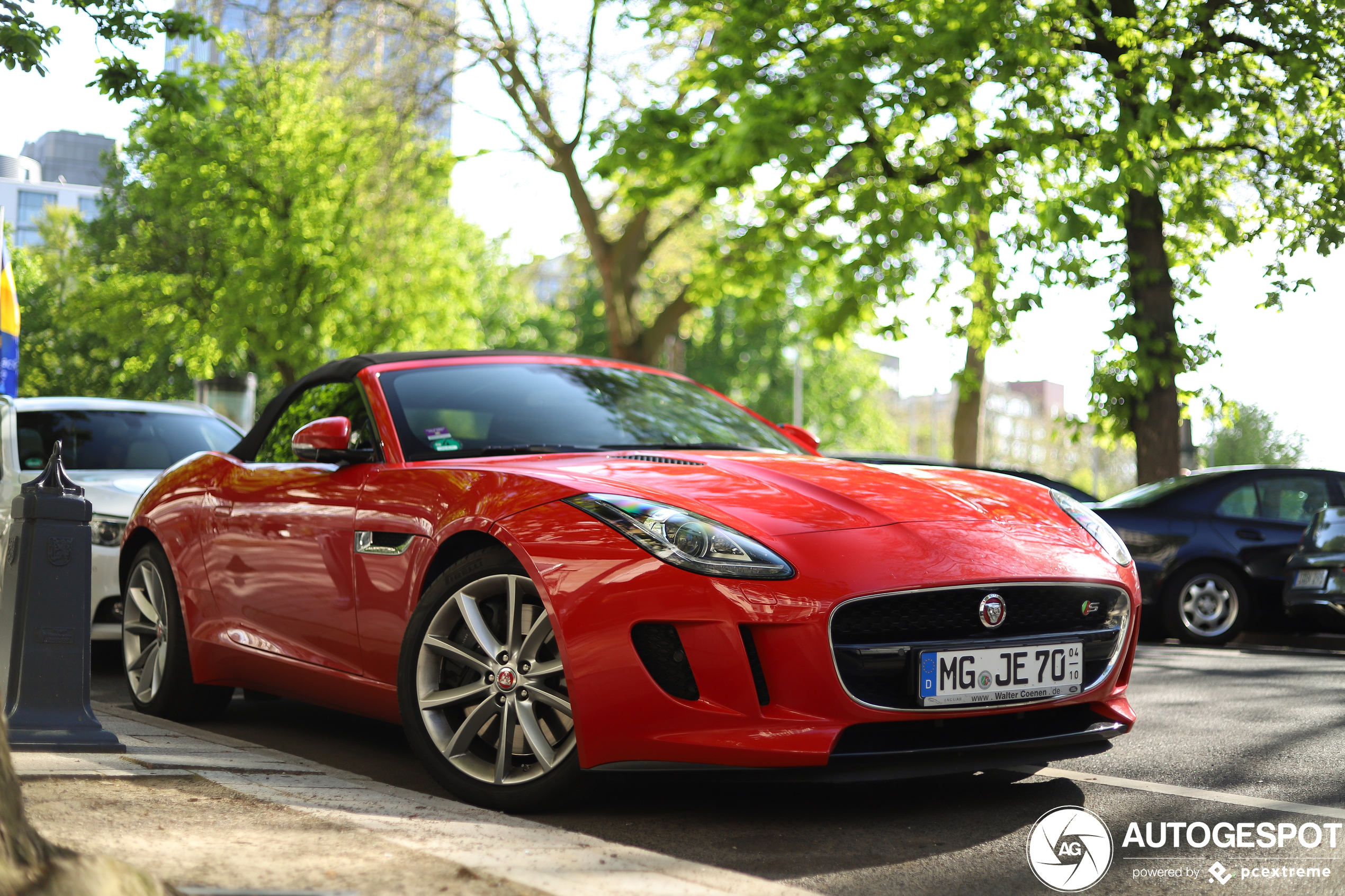 Jaguar F-TYPE S Convertible