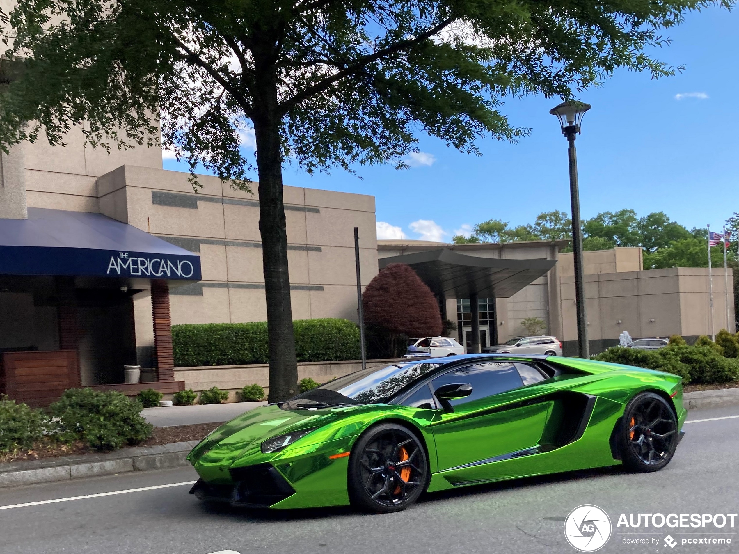 Lamborghini Aventador LP700-4