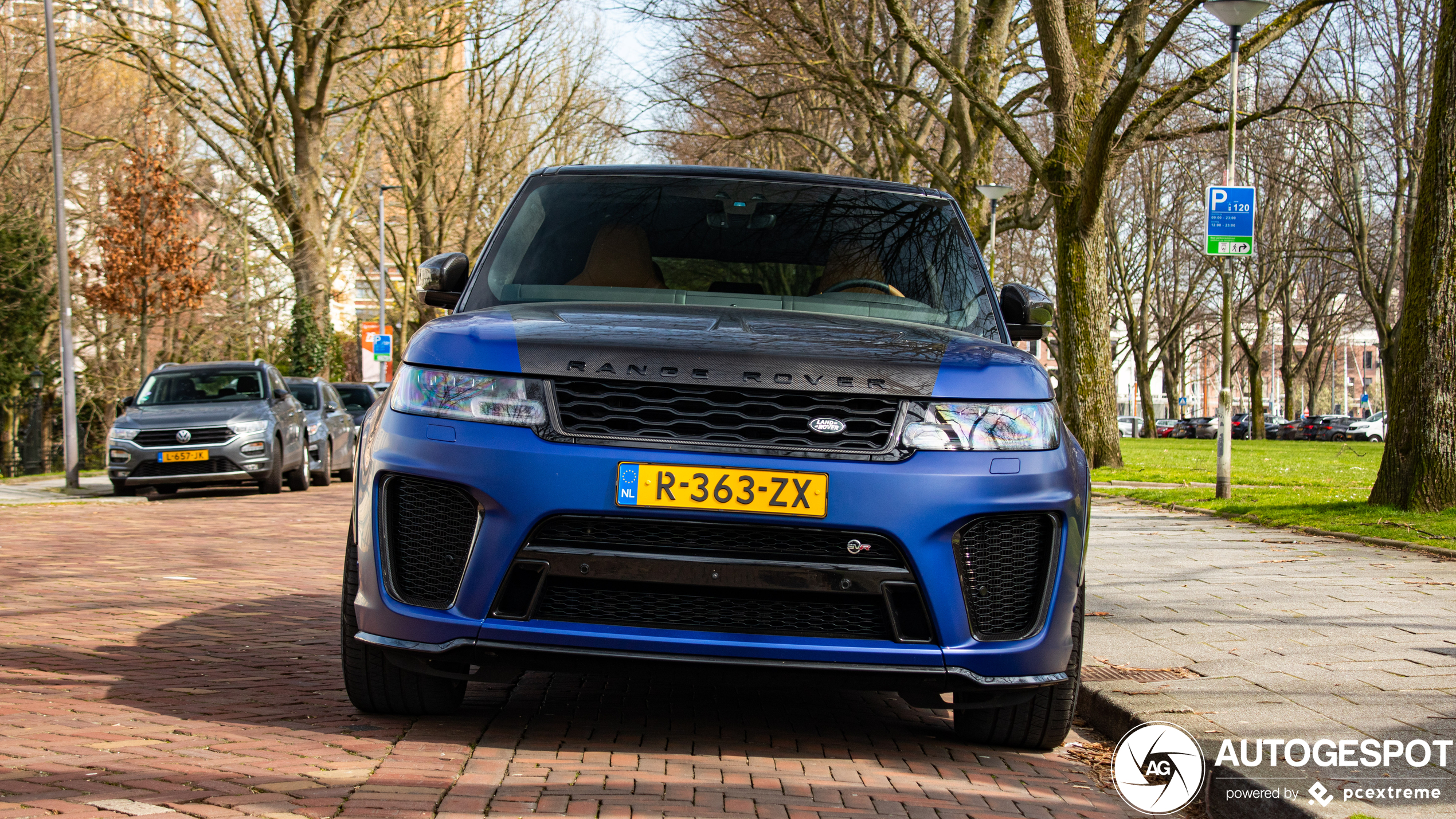 Land Rover Range Rover Sport SVR 2018 Carbon Edition