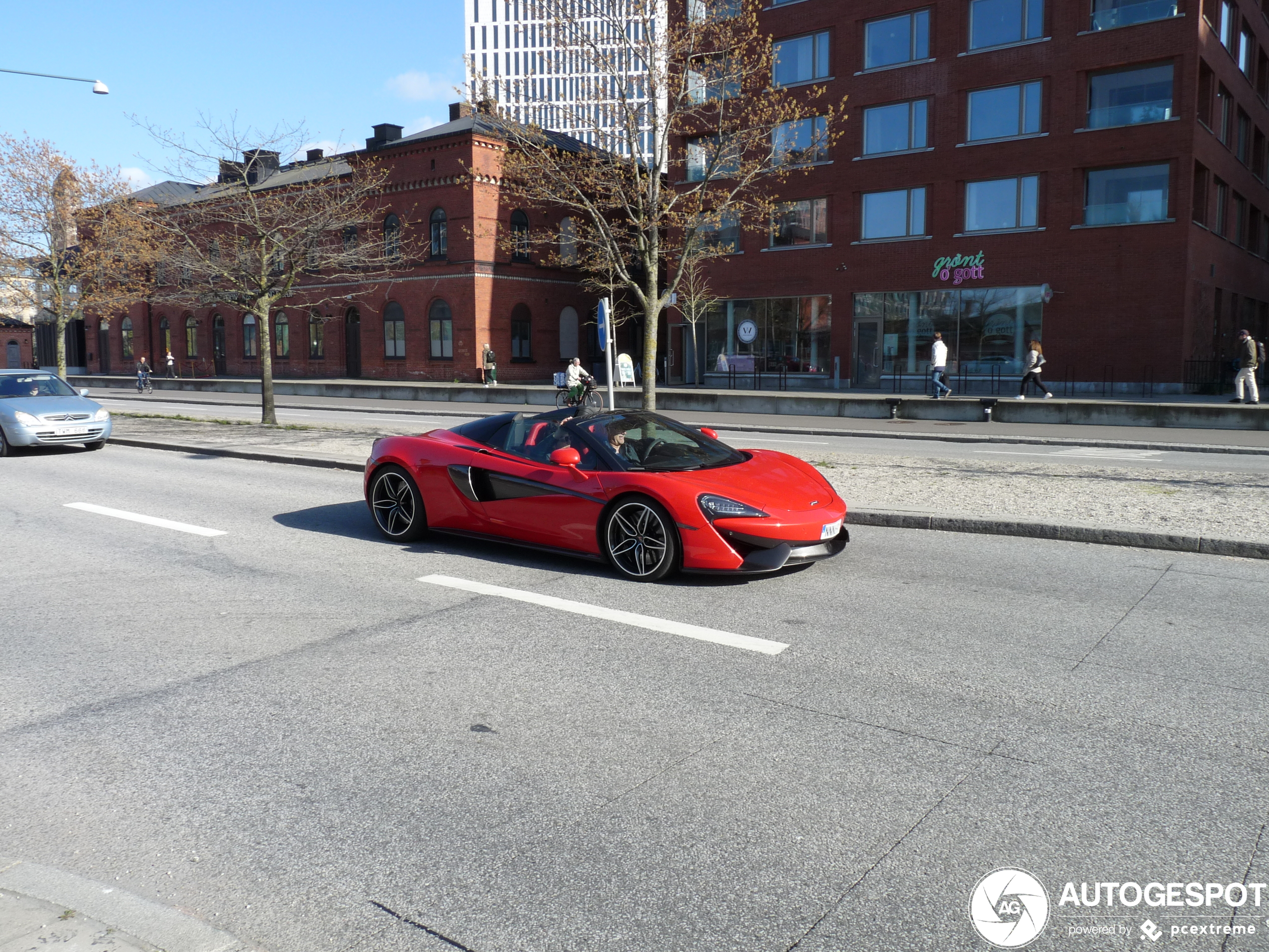 McLaren 570S Spider