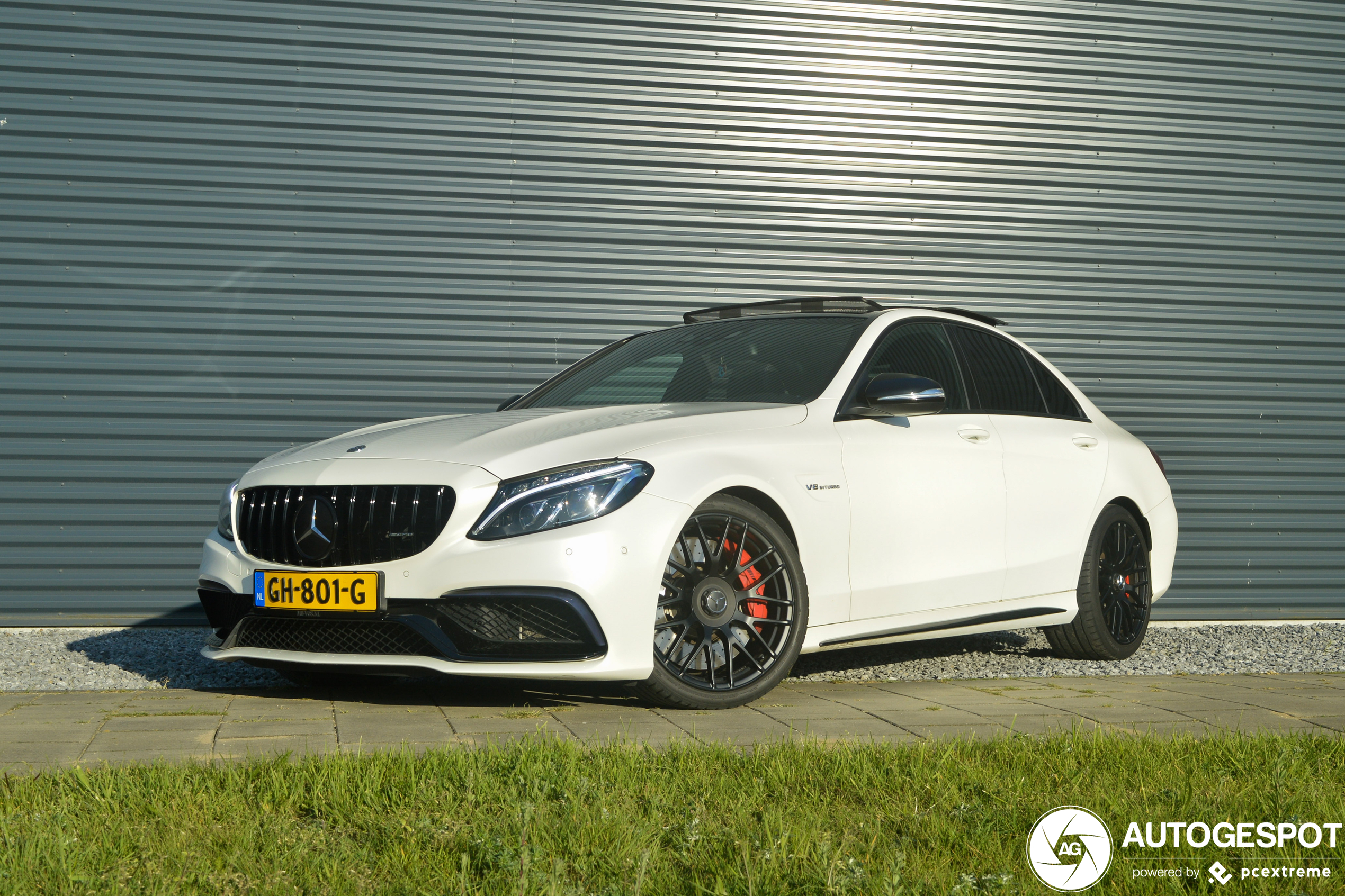 Mercedes-AMG C 63 S W205