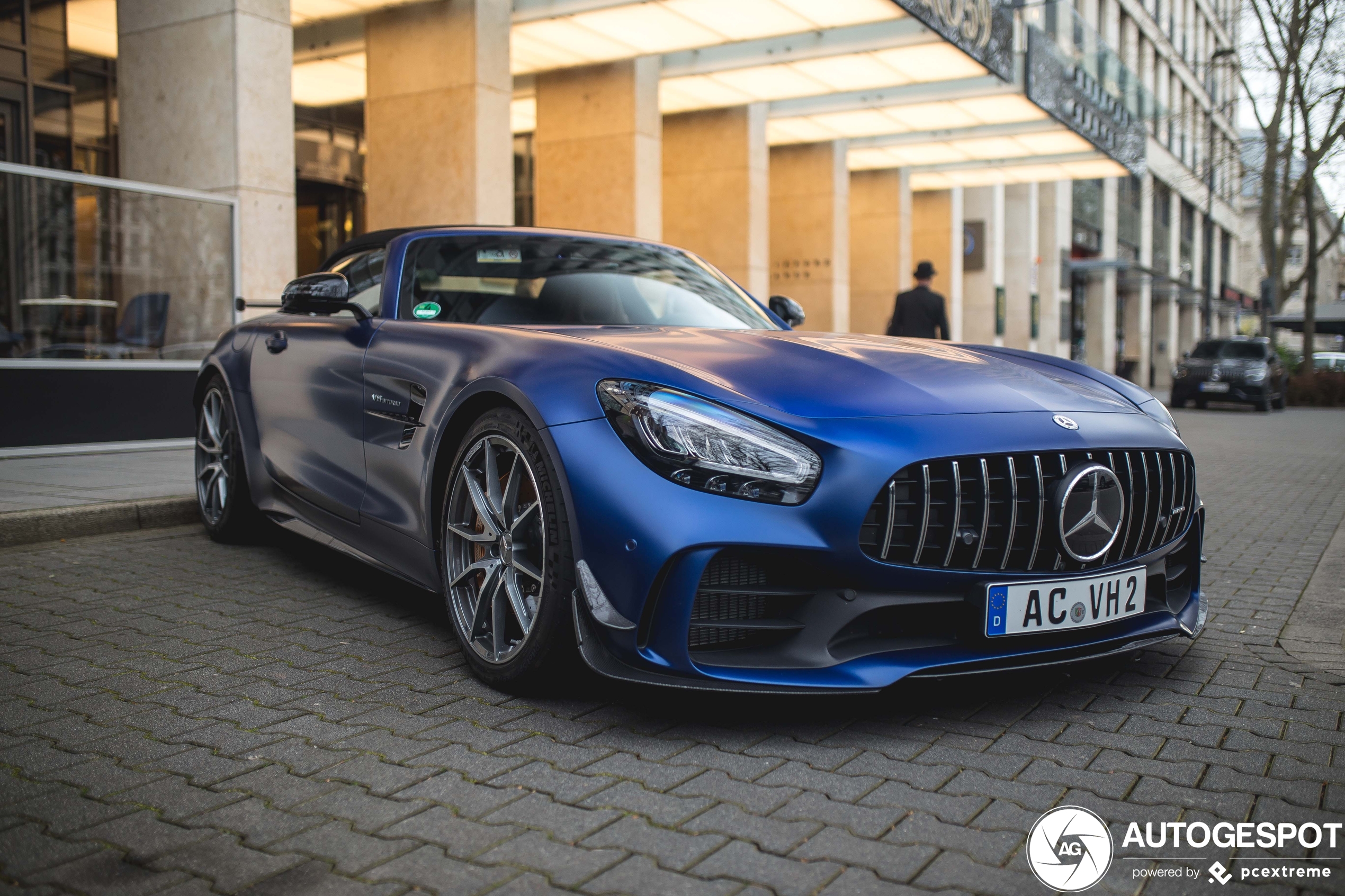 Mercedes-AMG GT R Roadster R190