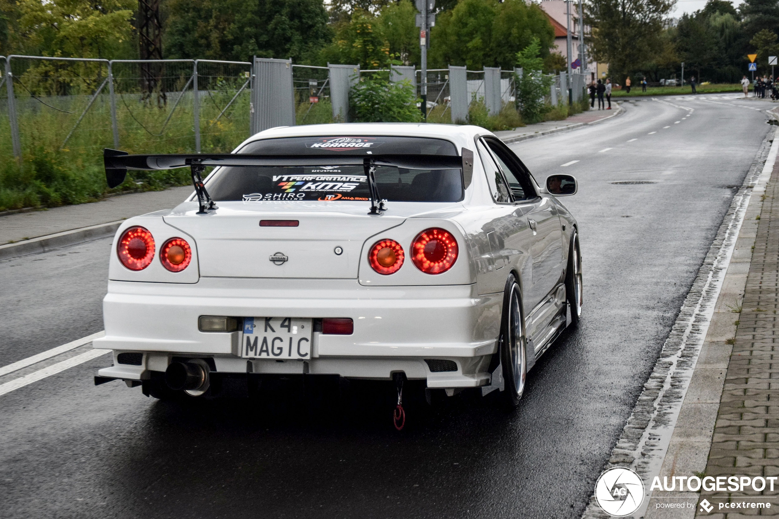 Nissan Skyline R34 W Customs