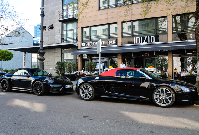 Audi R8 V10 Spyder 2013